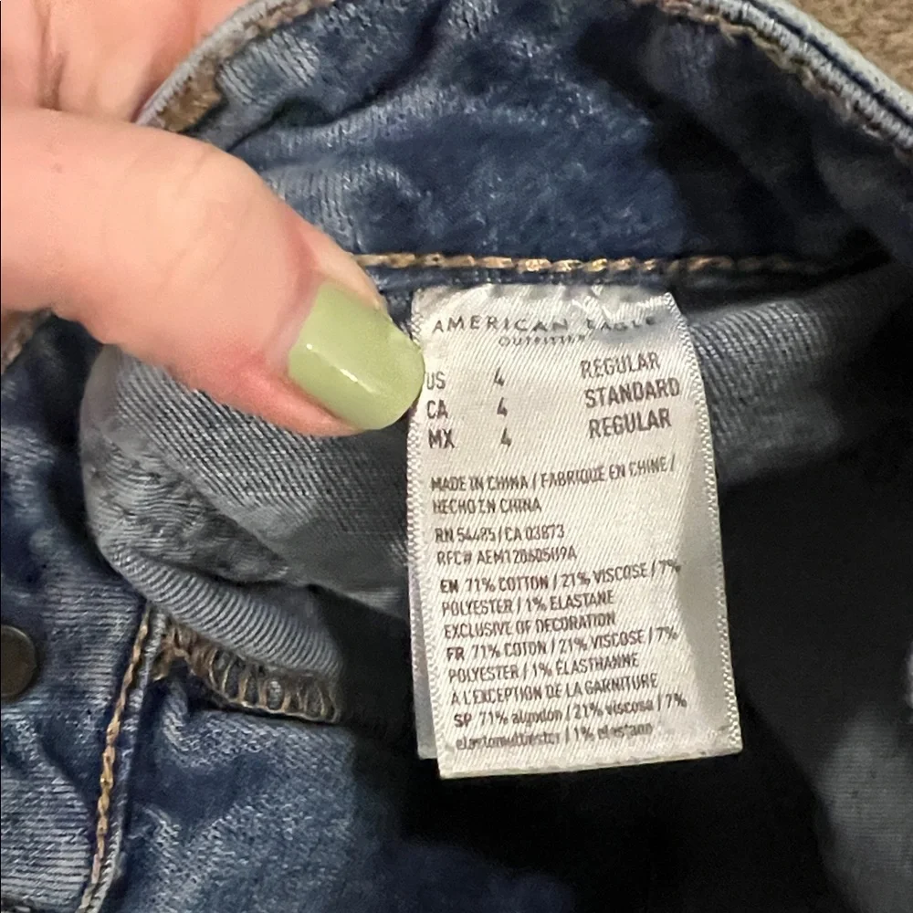 Women's Blue Jeans - American Eagle - Picture 4 of 6